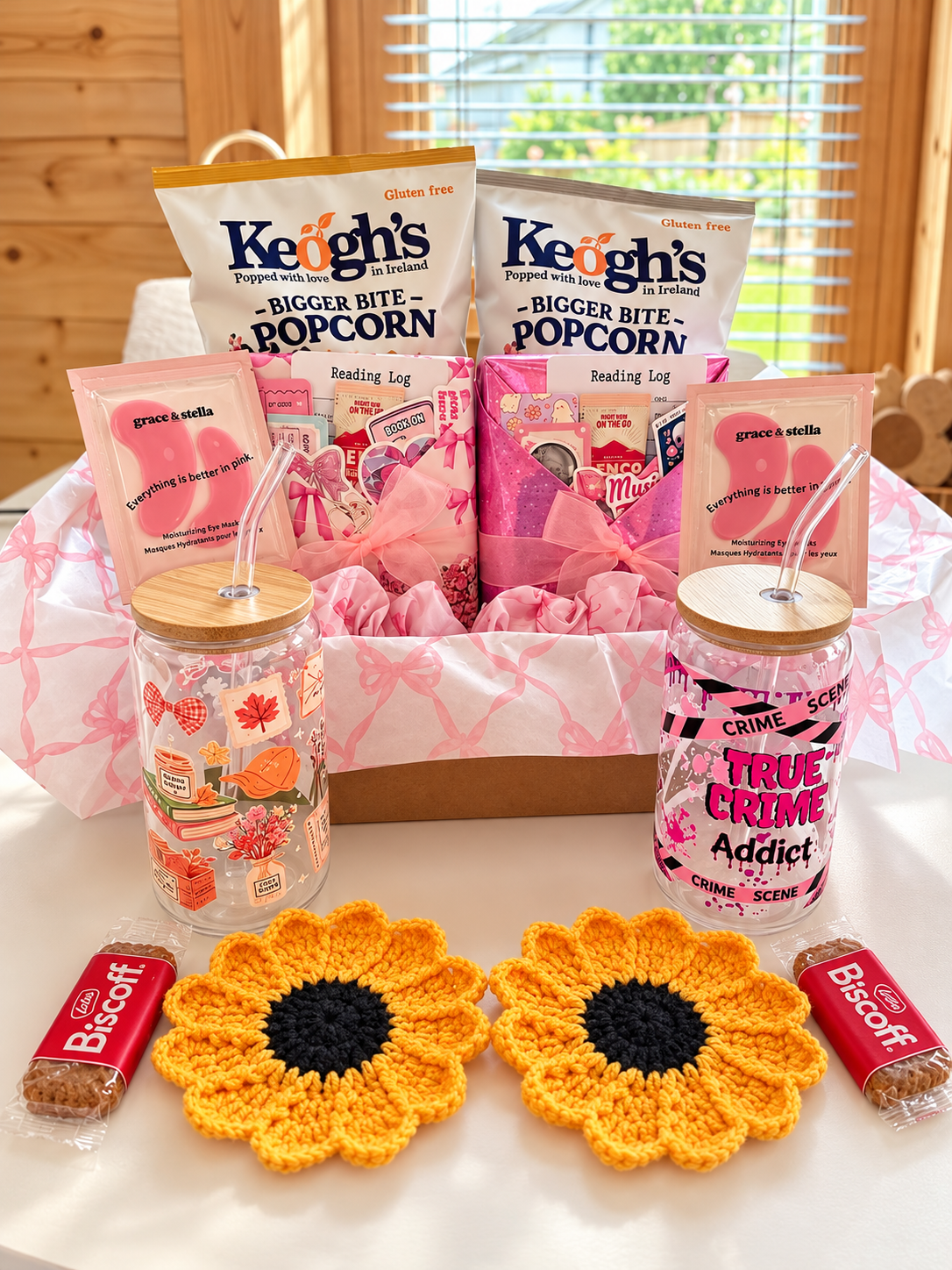 Book Lovers' Night In – Gift Box for Two