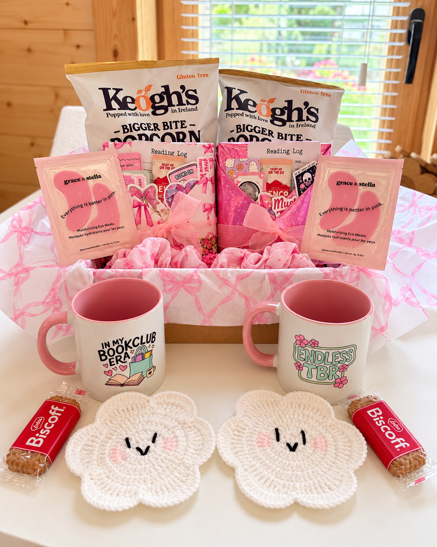Book Lovers' Night In – Gift Box for Two